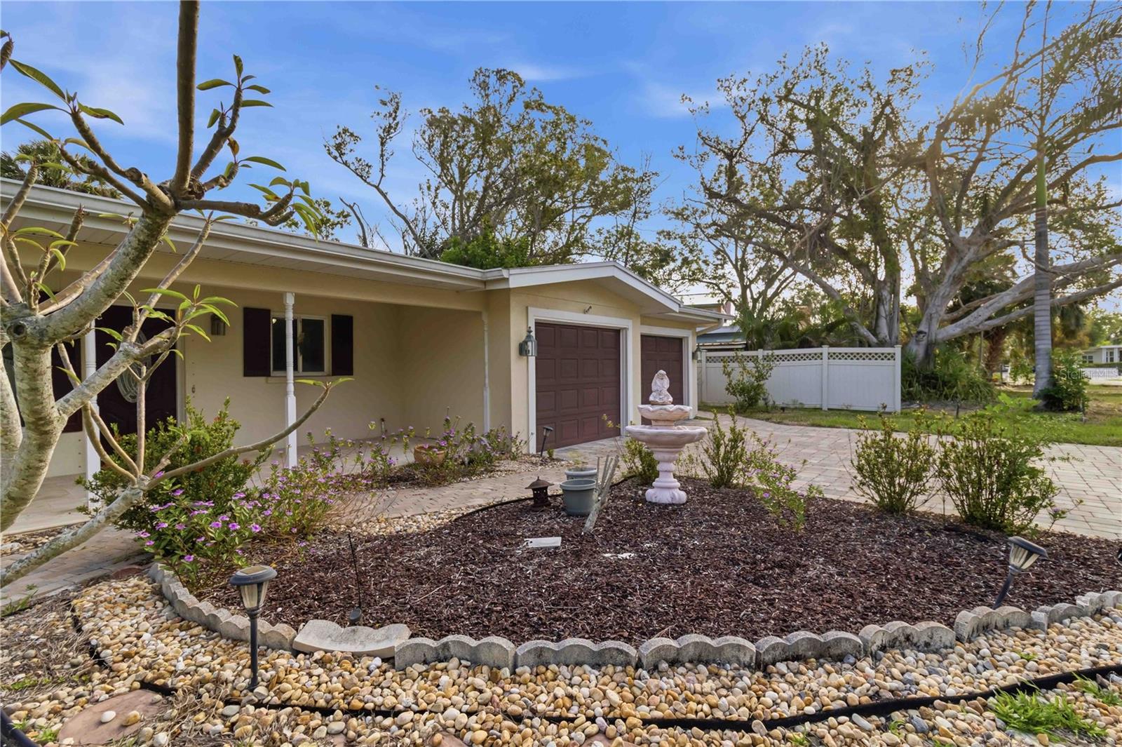 SARASOTA BEACH - Residential