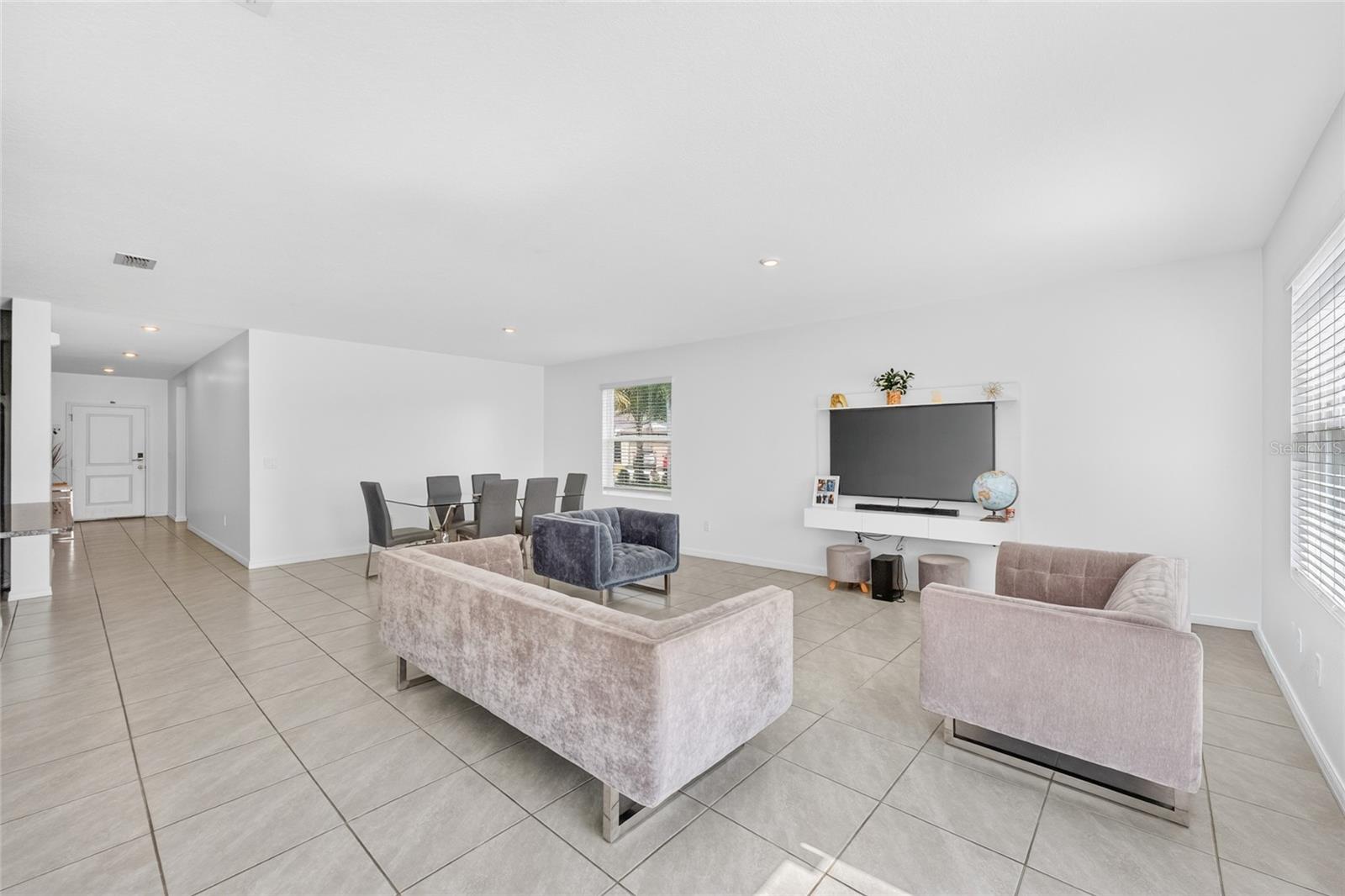 LINKS/CALUSA SPGS - Residential