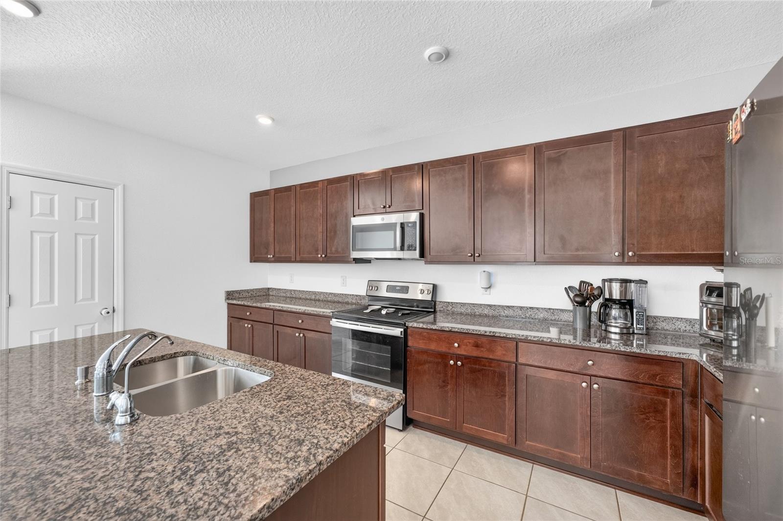 LINKS/CALUSA SPGS - Residential