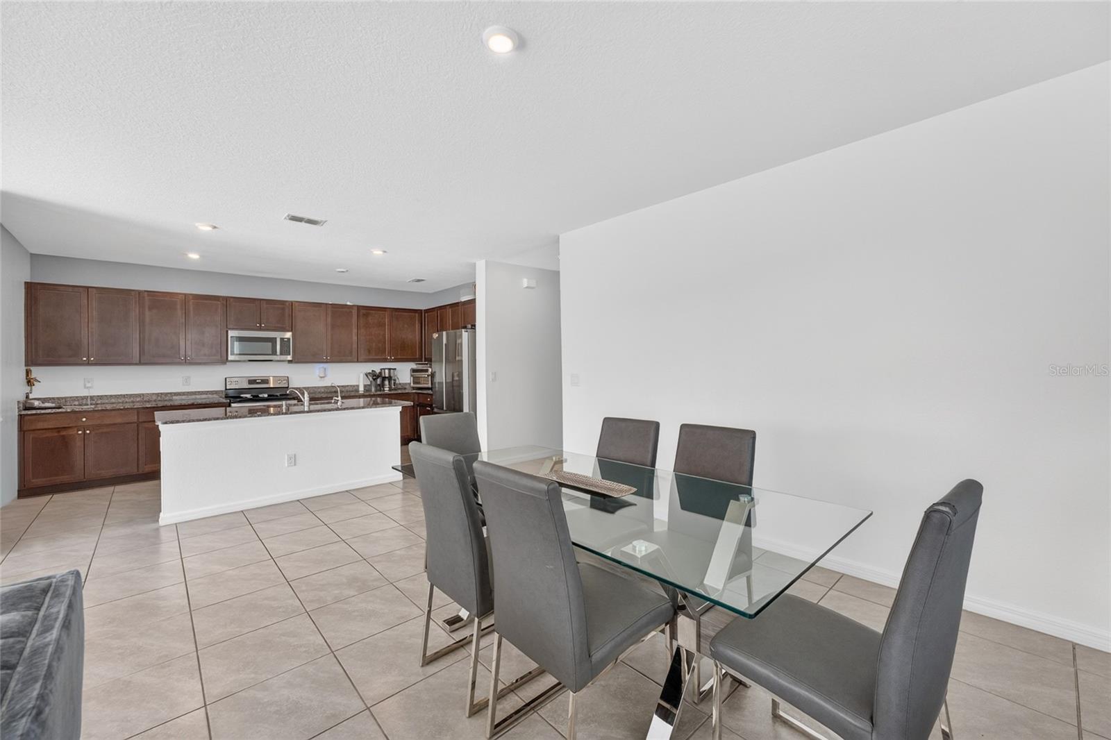 LINKS/CALUSA SPGS - Residential