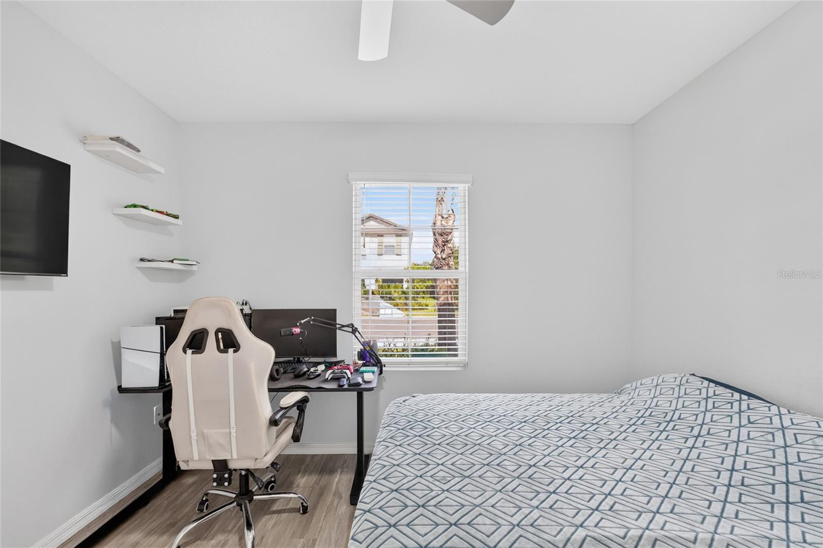 LINKS/CALUSA SPGS - Residential