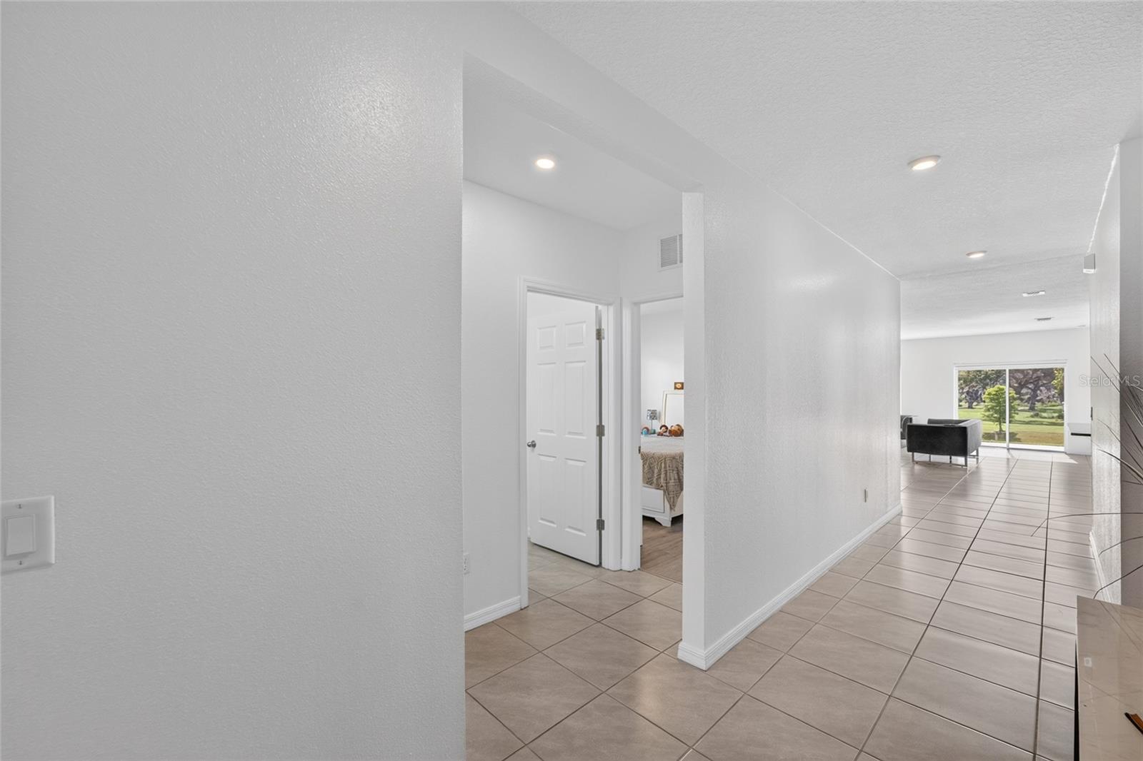 LINKS/CALUSA SPGS - Residential
