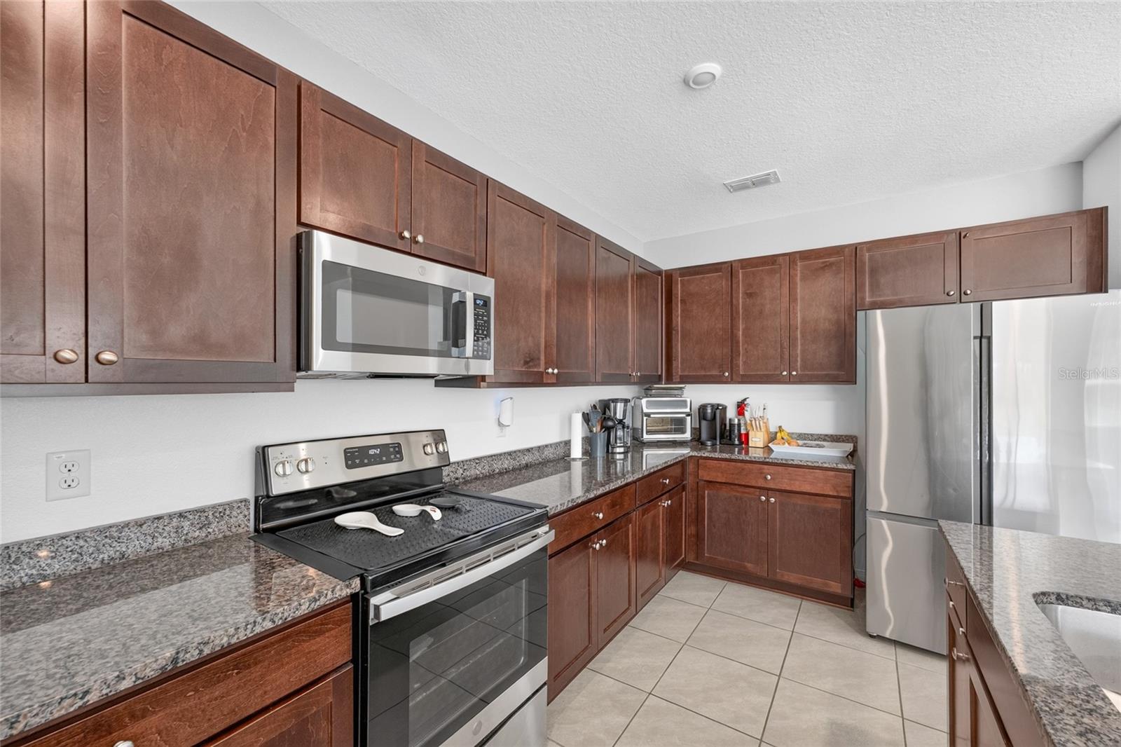 LINKS/CALUSA SPGS - Residential