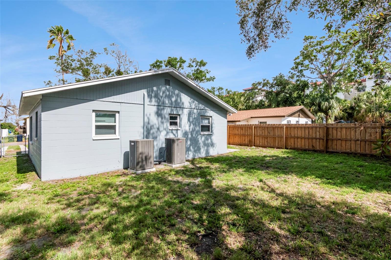 WEST PORT - Residential Income