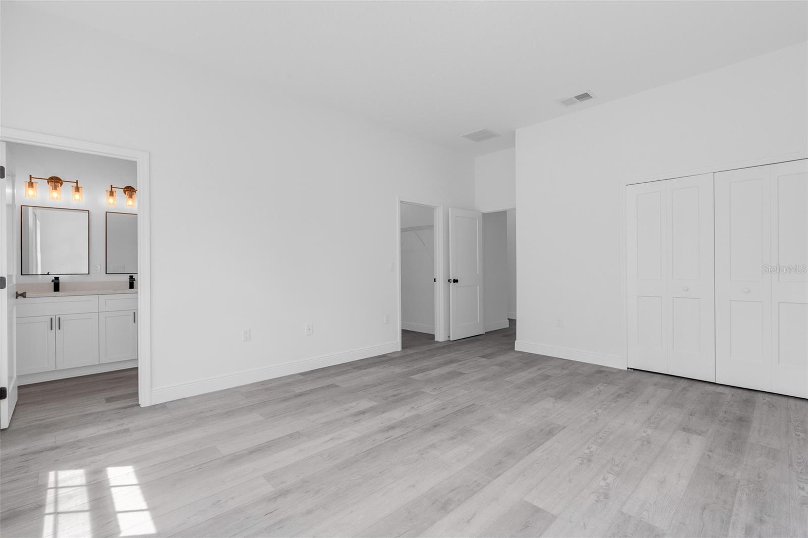 MARION OAKS UN 03 - Residential