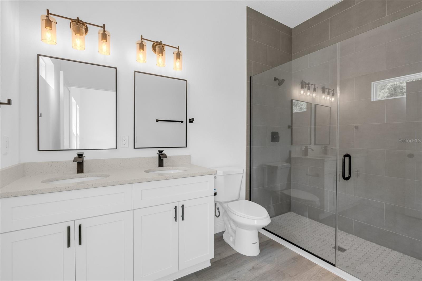 MARION OAKS UN 03 - Residential