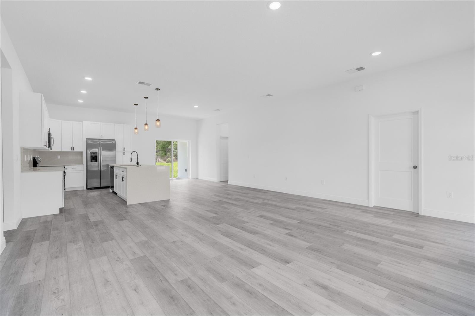 MARION OAKS UN 03 - Residential