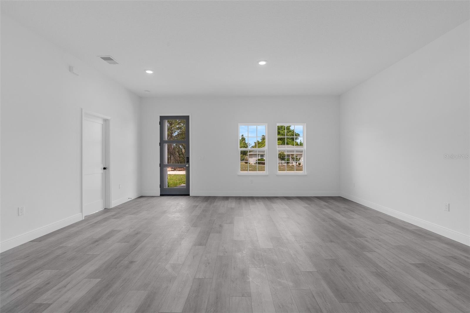 MARION OAKS UN 03 - Residential