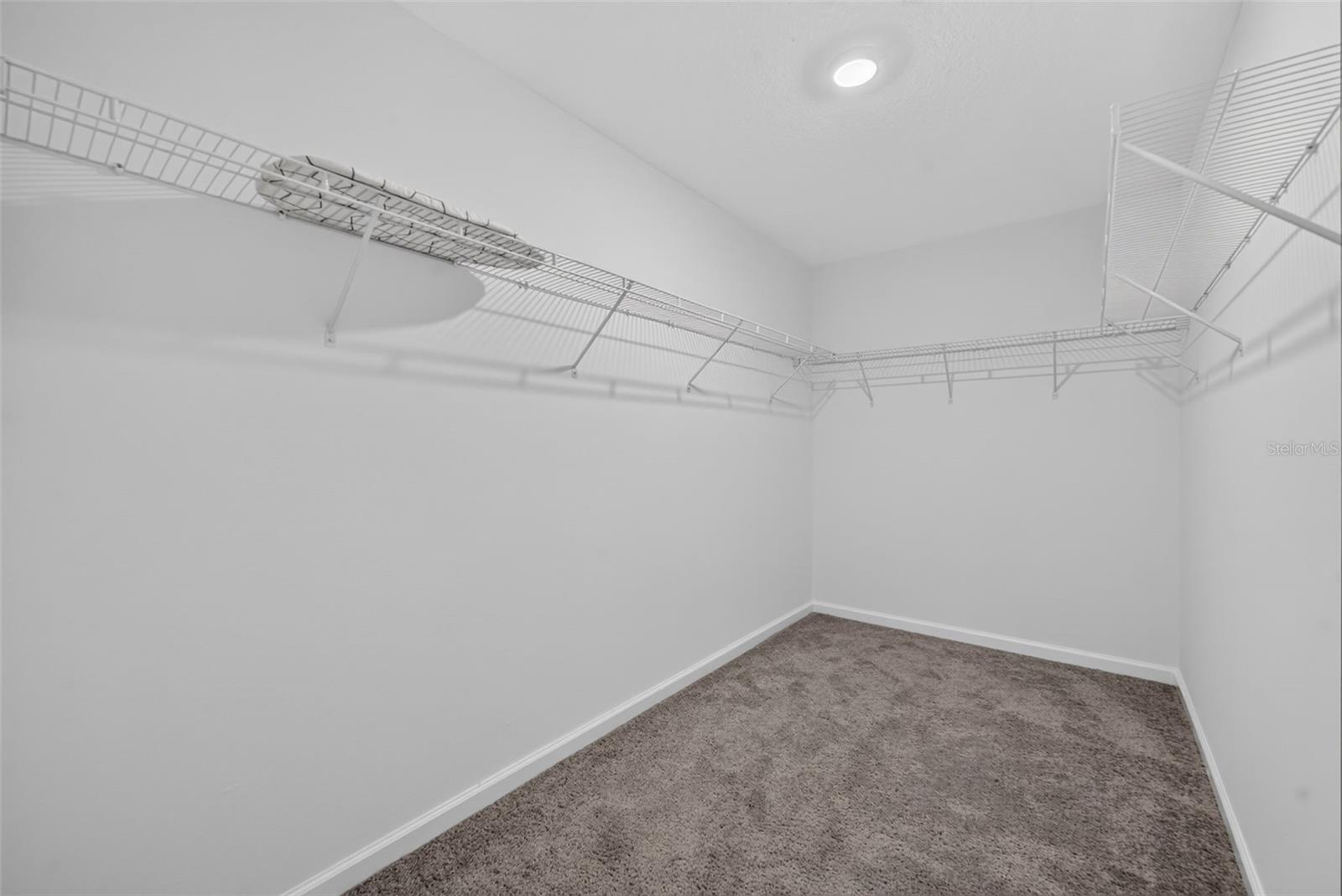 ASHFORD PLACE - Residential