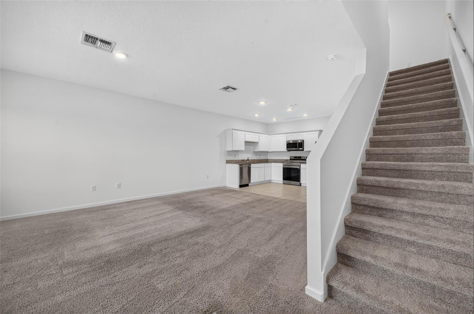 ASHFORD PLACE - Residential