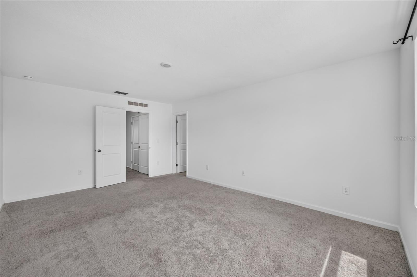 ASHFORD PLACE - Residential