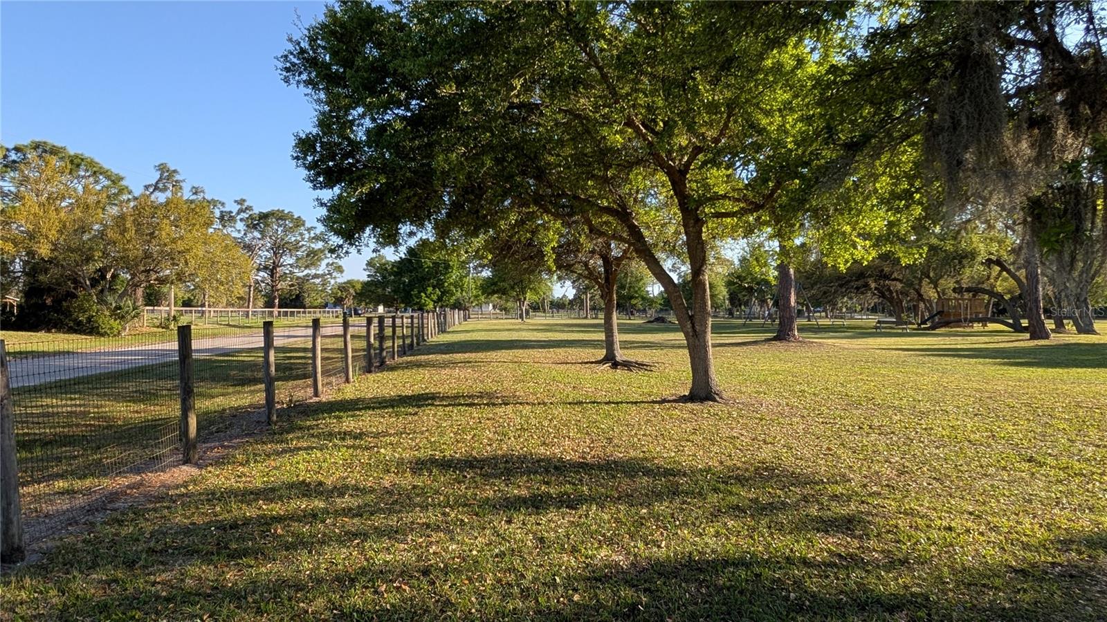 ENGLEWOOD FARM ACRES - Residential