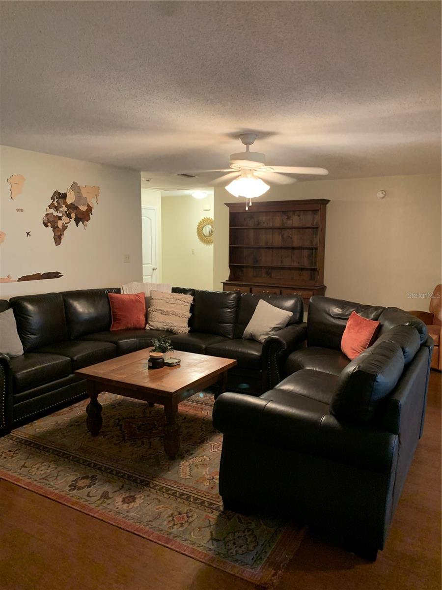 SUTHERLAND TOWN OF - Residential Lease
