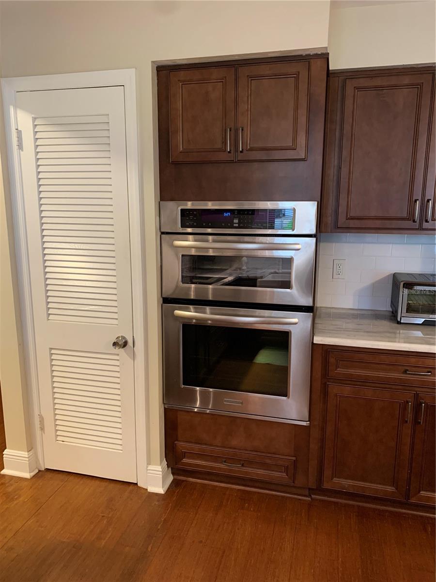 SUTHERLAND TOWN OF - Residential Lease