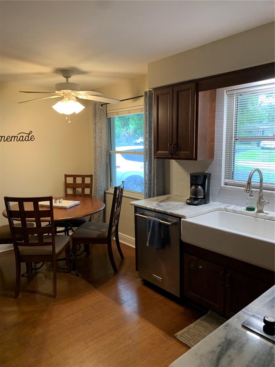SUTHERLAND TOWN OF - Residential Lease