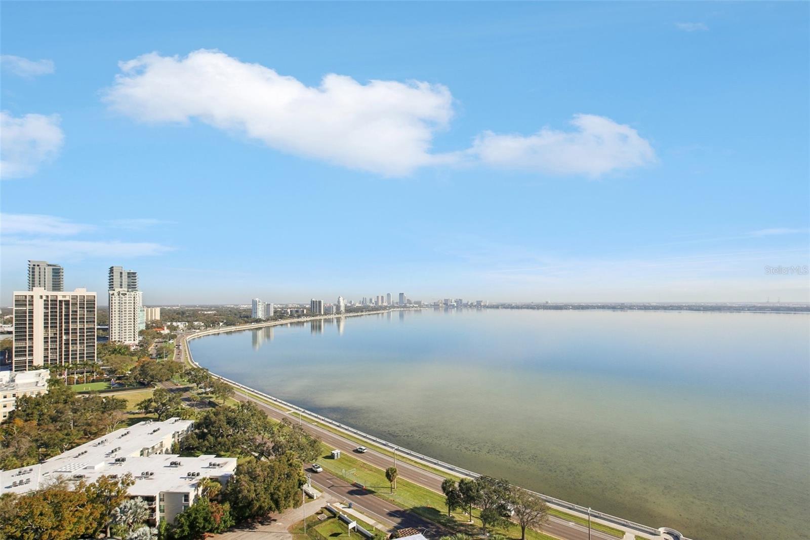 VIRAGE BAYSHORE - Residential