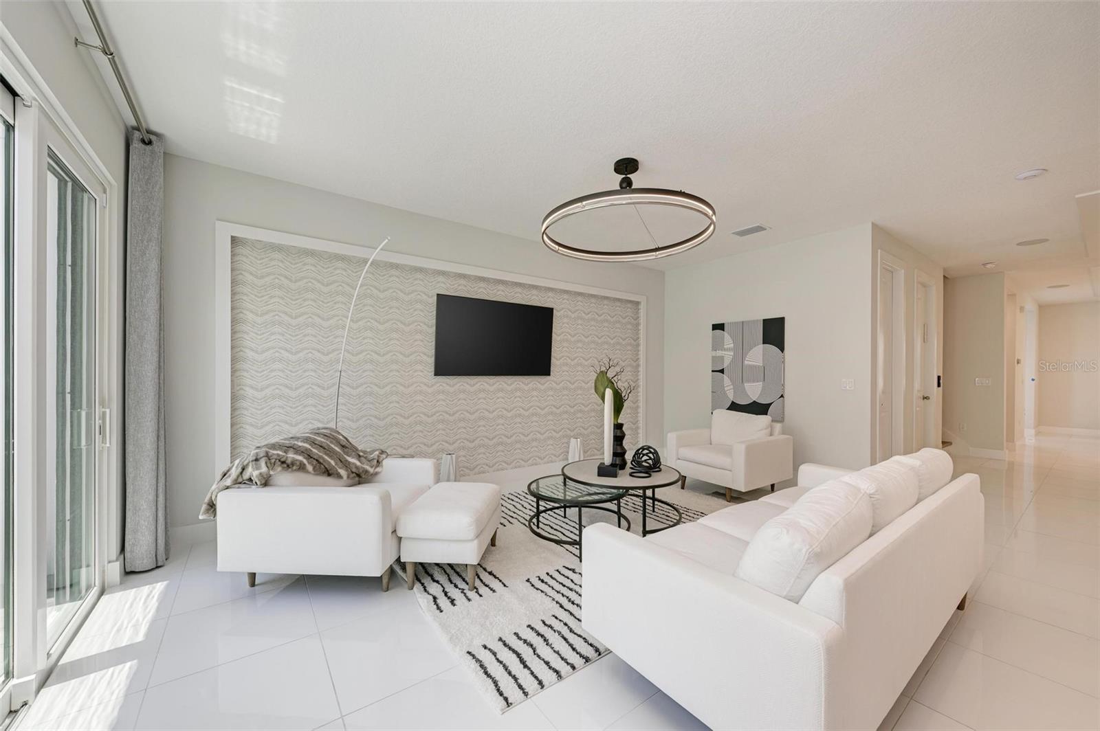 AQUA LAGOON TWNHMS - Residential