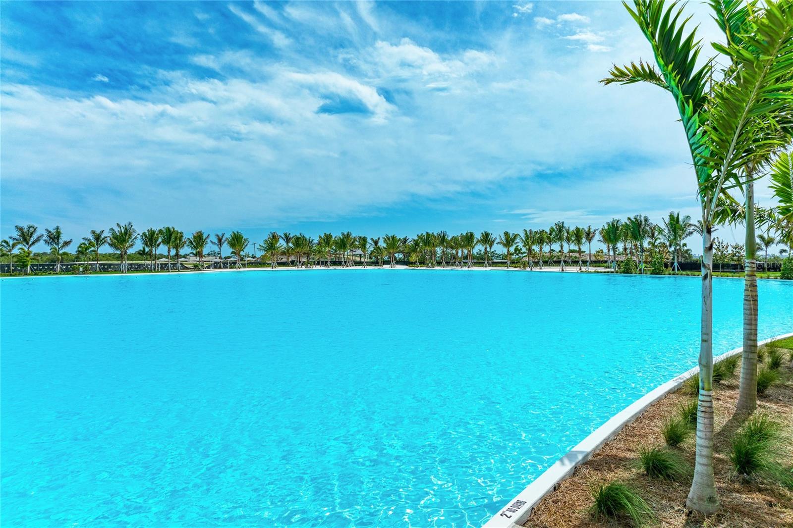 AQUA LAGOON TWNHMS - Residential