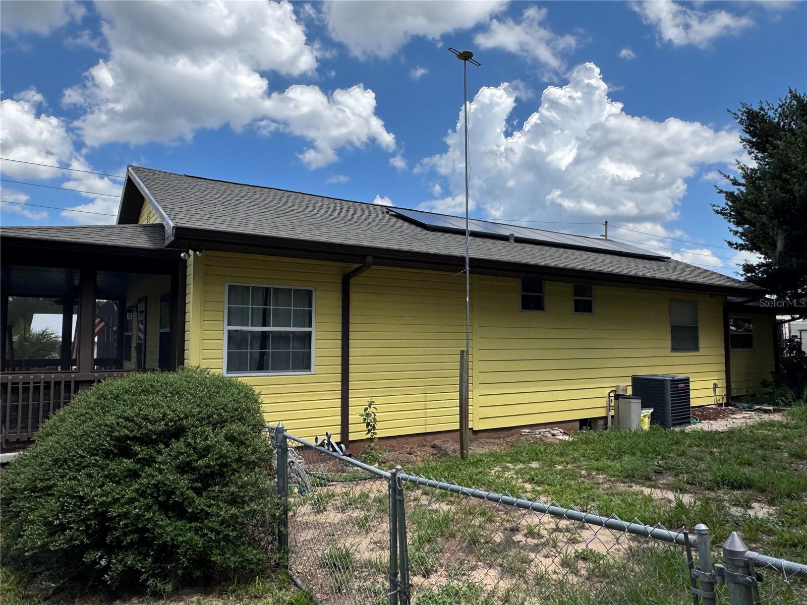 HALLS SUB - Residential