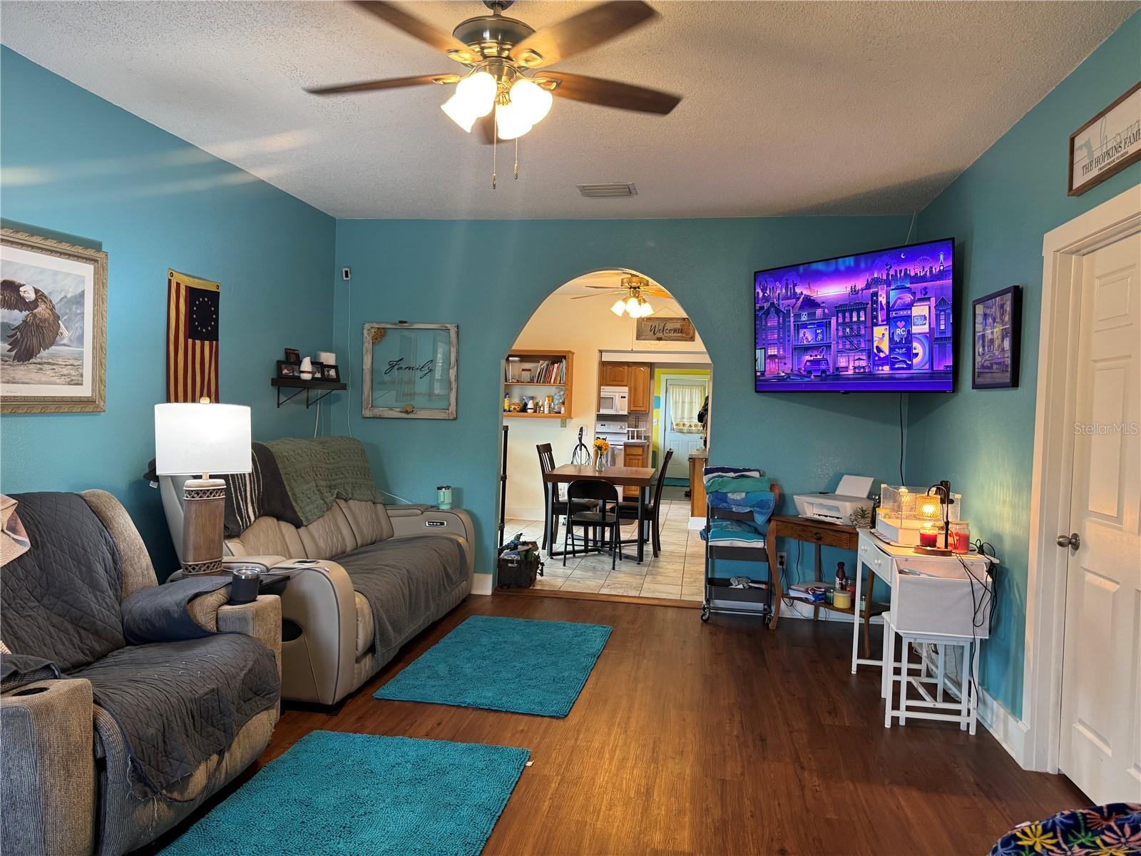 HALLS SUB - Residential