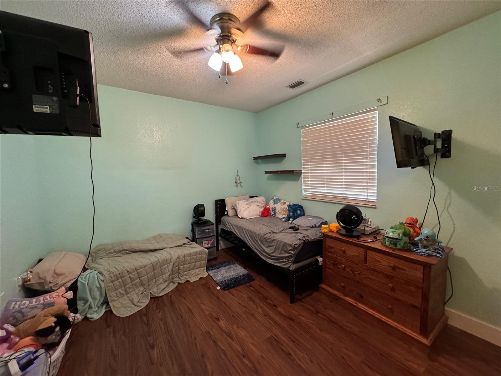 HALLS SUB - Residential