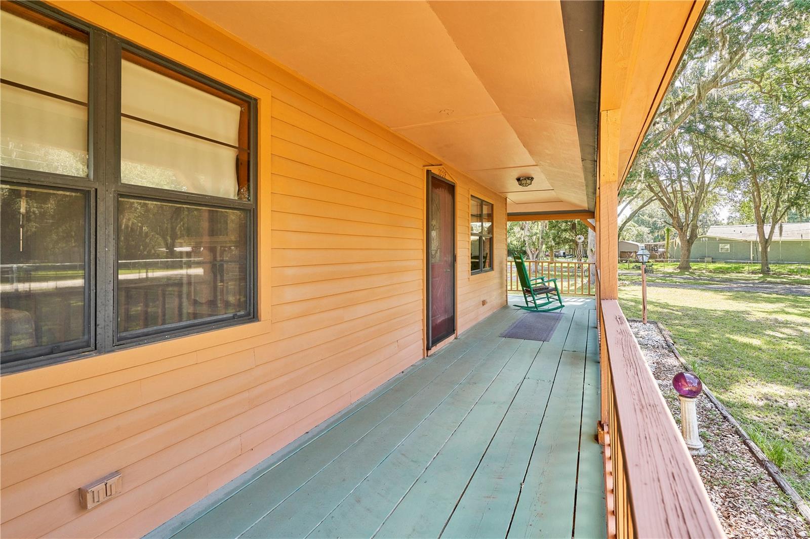 NE1/4 SE1/4 - Residential