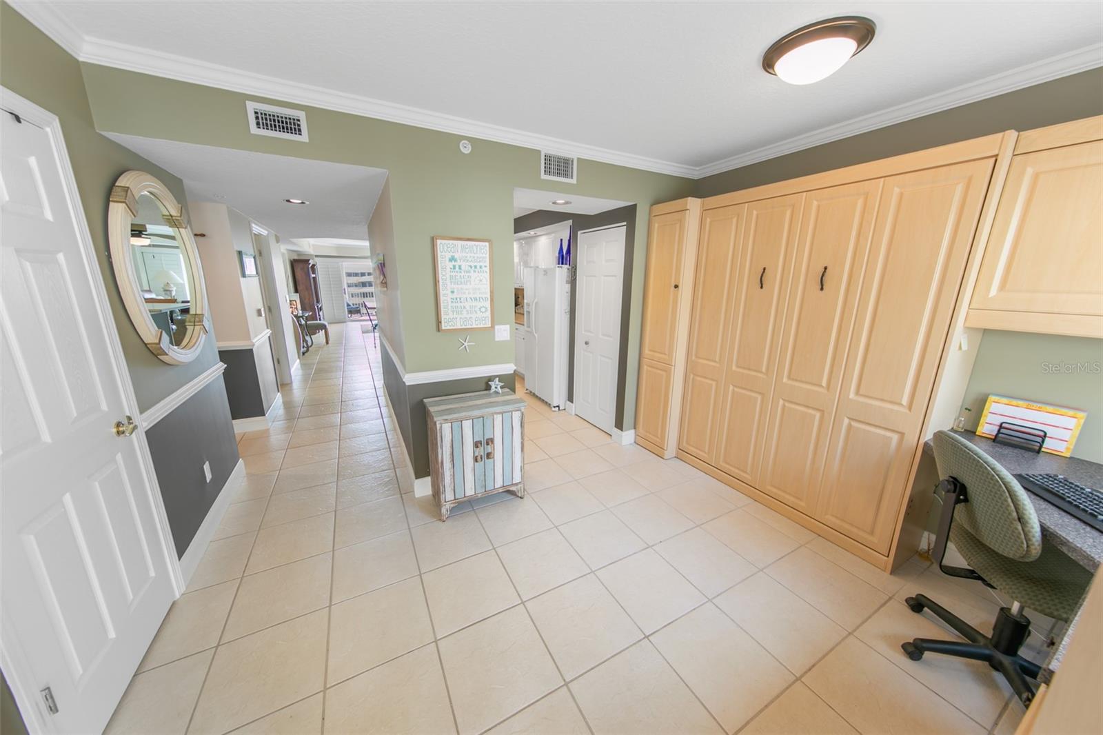 HARBOUR VILLAGE CONDO - Residential