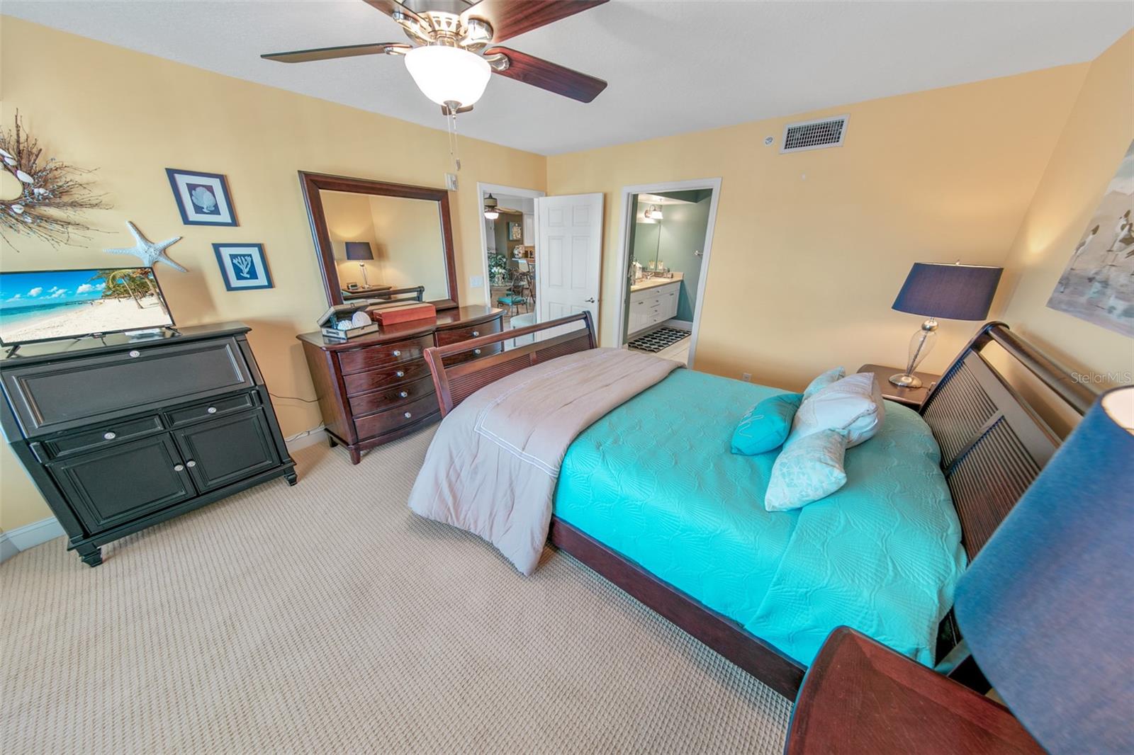 HARBOUR VILLAGE CONDO - Residential