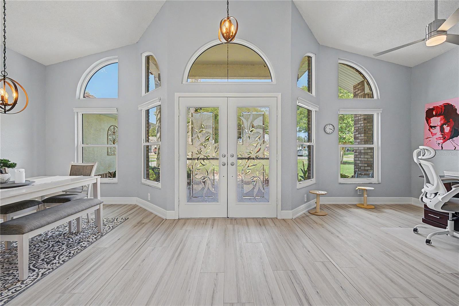 SILVER OAKS - Residential