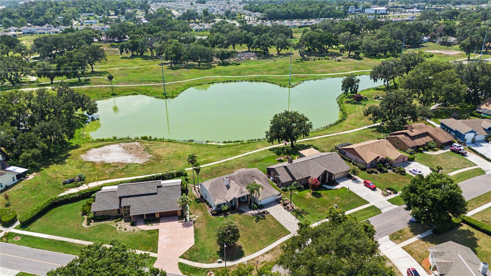 SILVER OAKS - Residential
