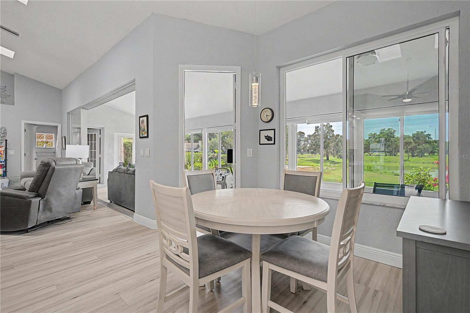 SILVER OAKS - Residential