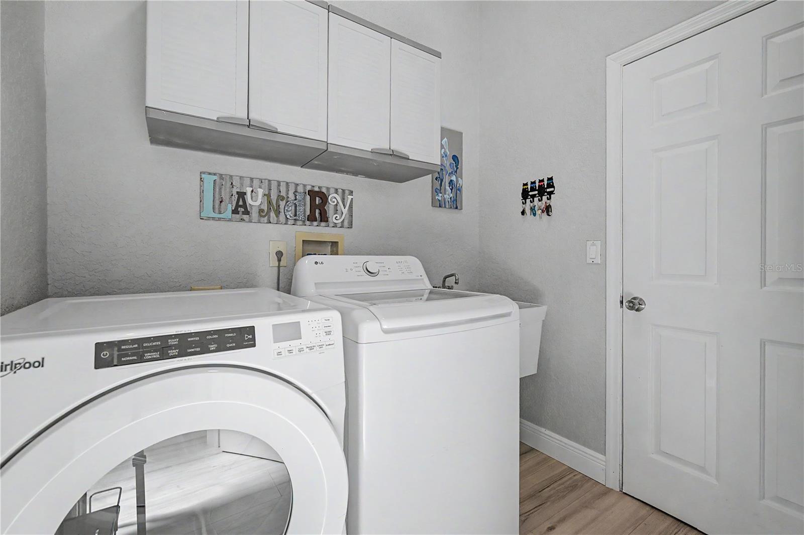 SILVER OAKS - Residential