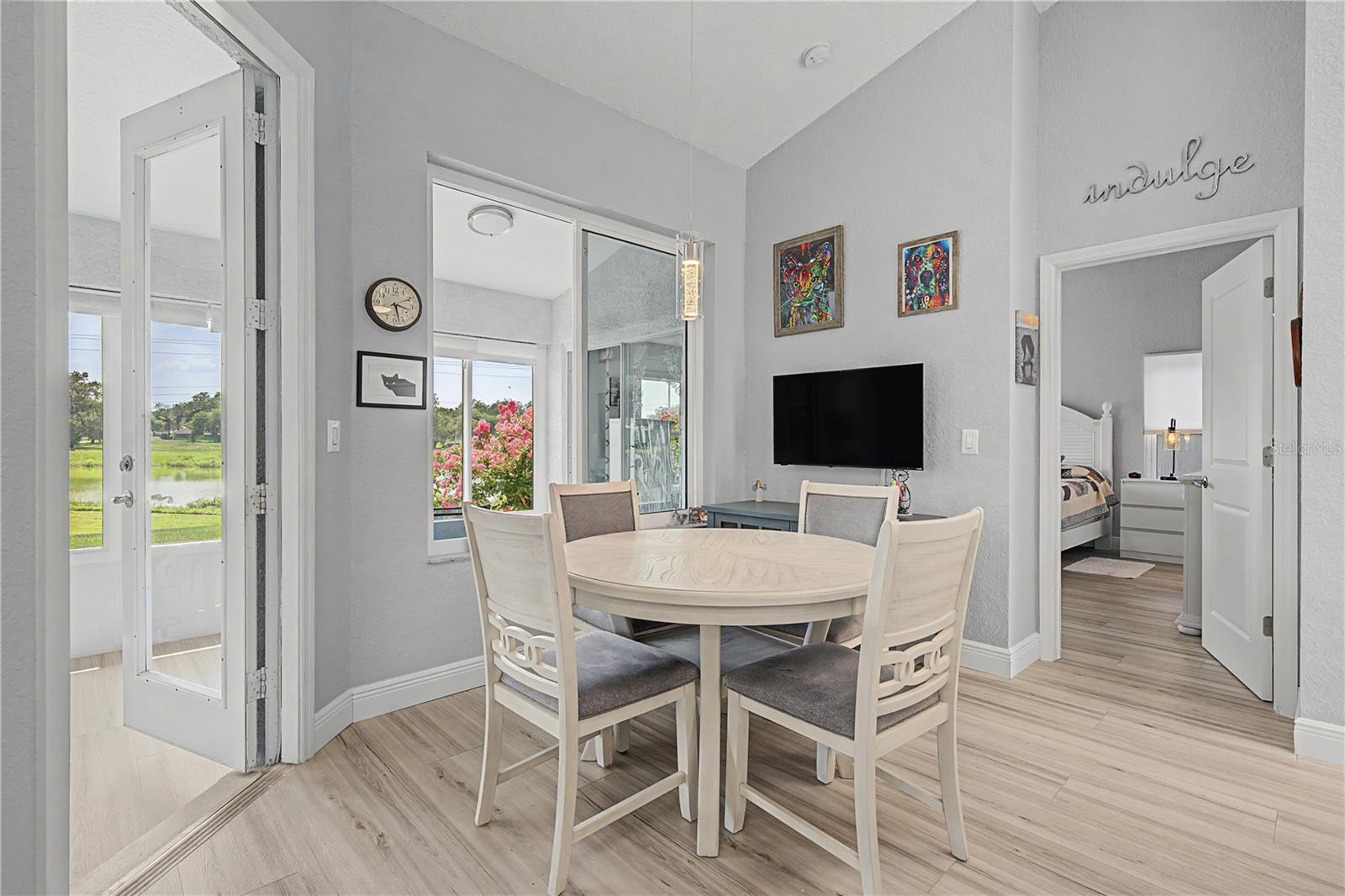 SILVER OAKS - Residential