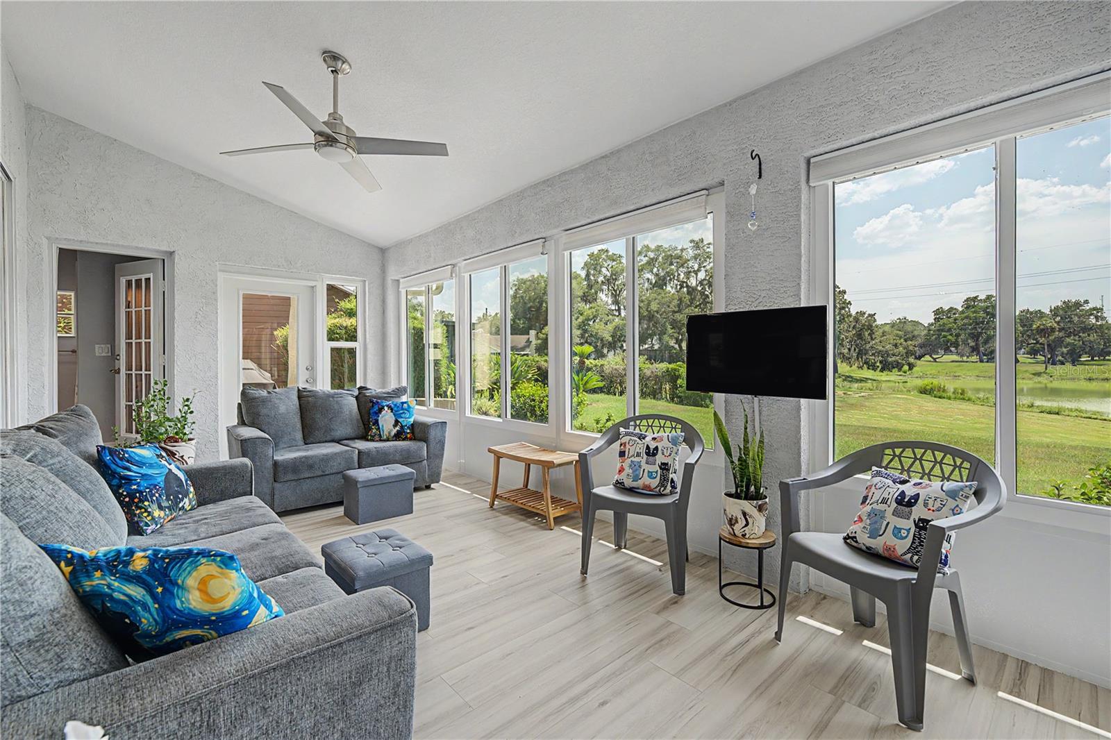 SILVER OAKS - Residential