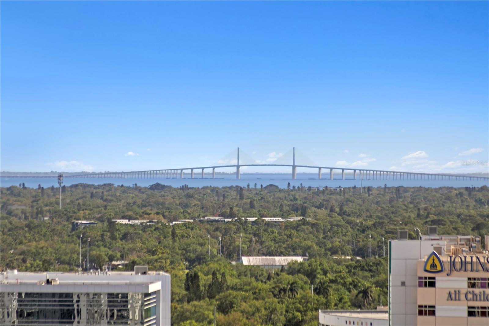 CONDO RESIDENCES AT 400 CENTRAL - Residential