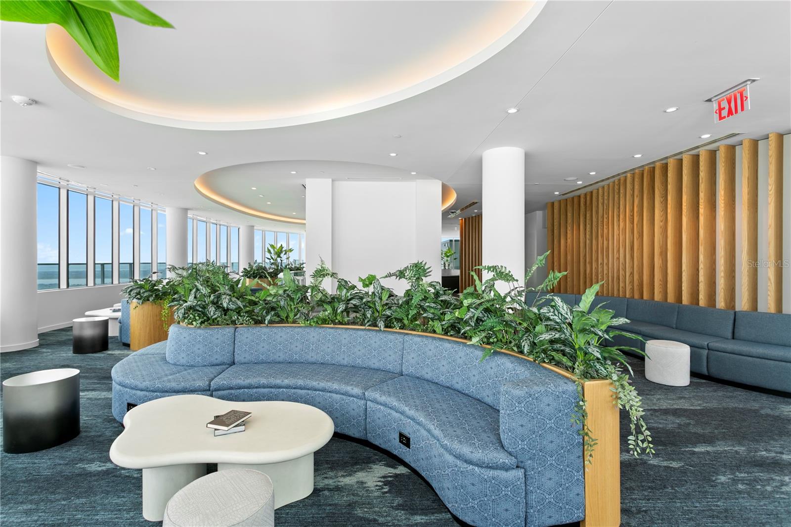 CONDO RESIDENCES AT 400 CENTRAL - Residential