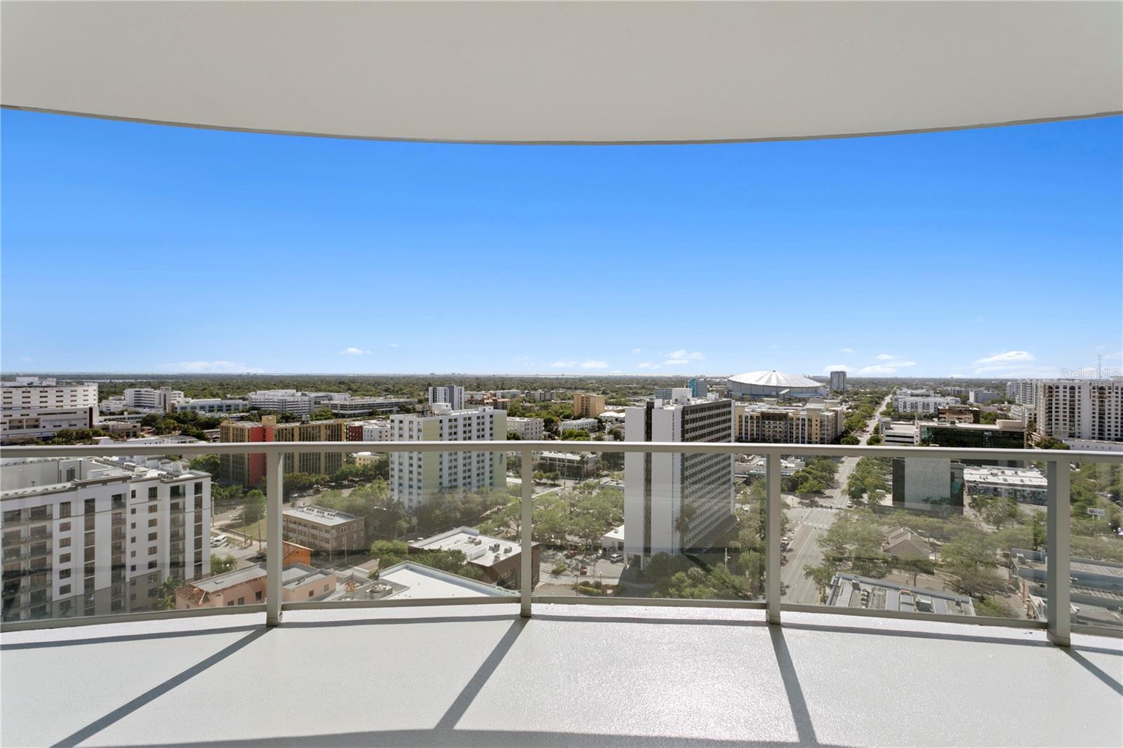 CONDO RESIDENCES AT 400 CENTRAL - Residential