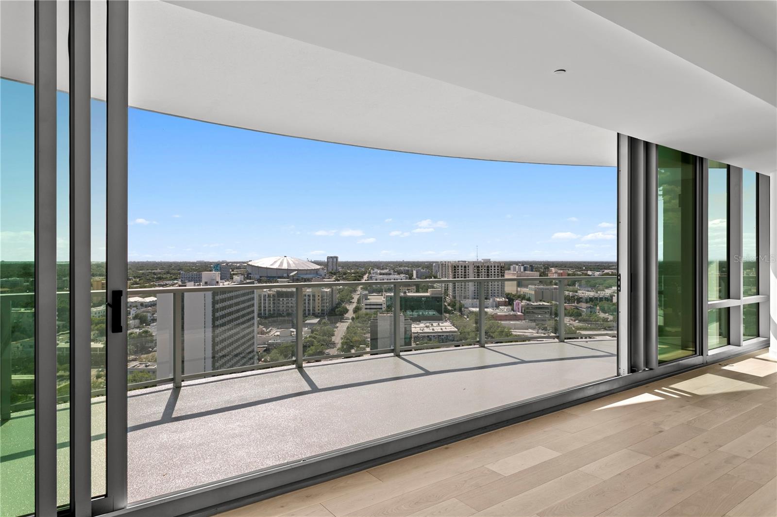 CONDO RESIDENCES AT 400 CENTRAL - Residential