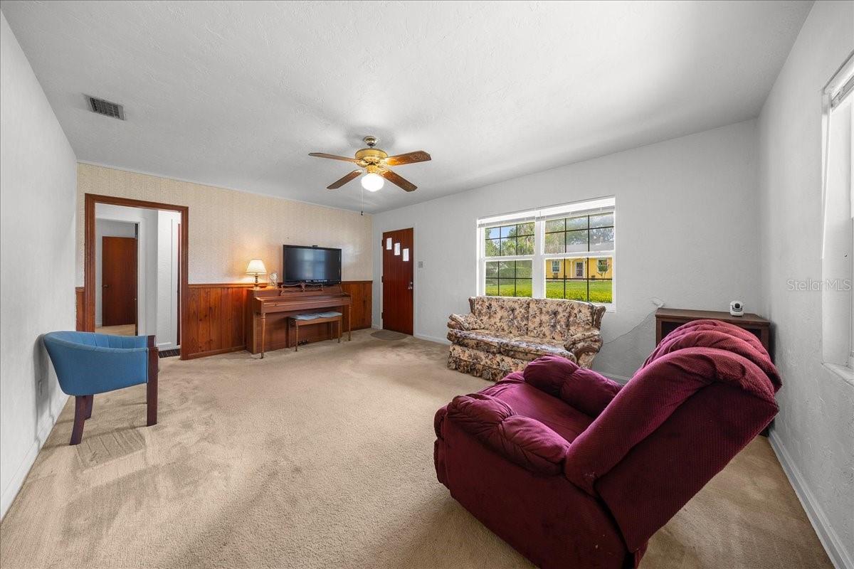 WYOMINA CREST - Residential