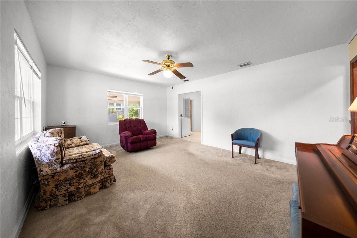 WYOMINA CREST - Residential