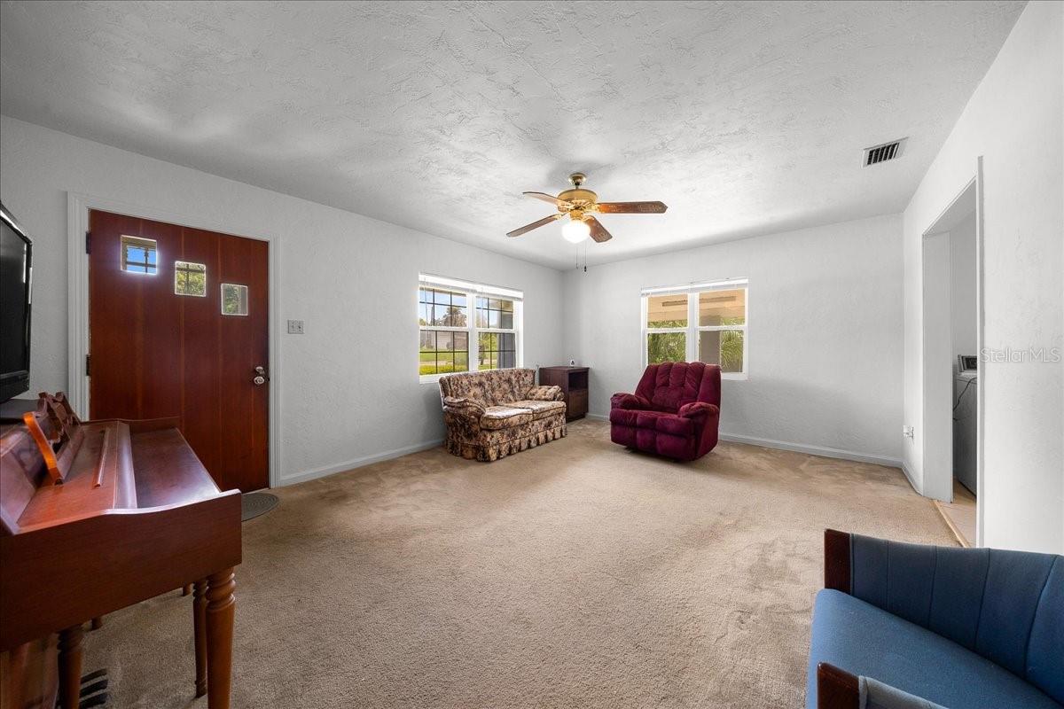 WYOMINA CREST - Residential