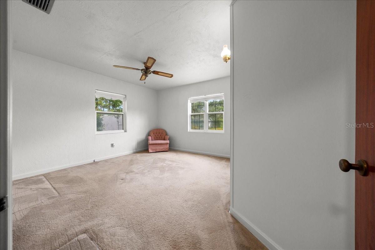 WYOMINA CREST - Residential