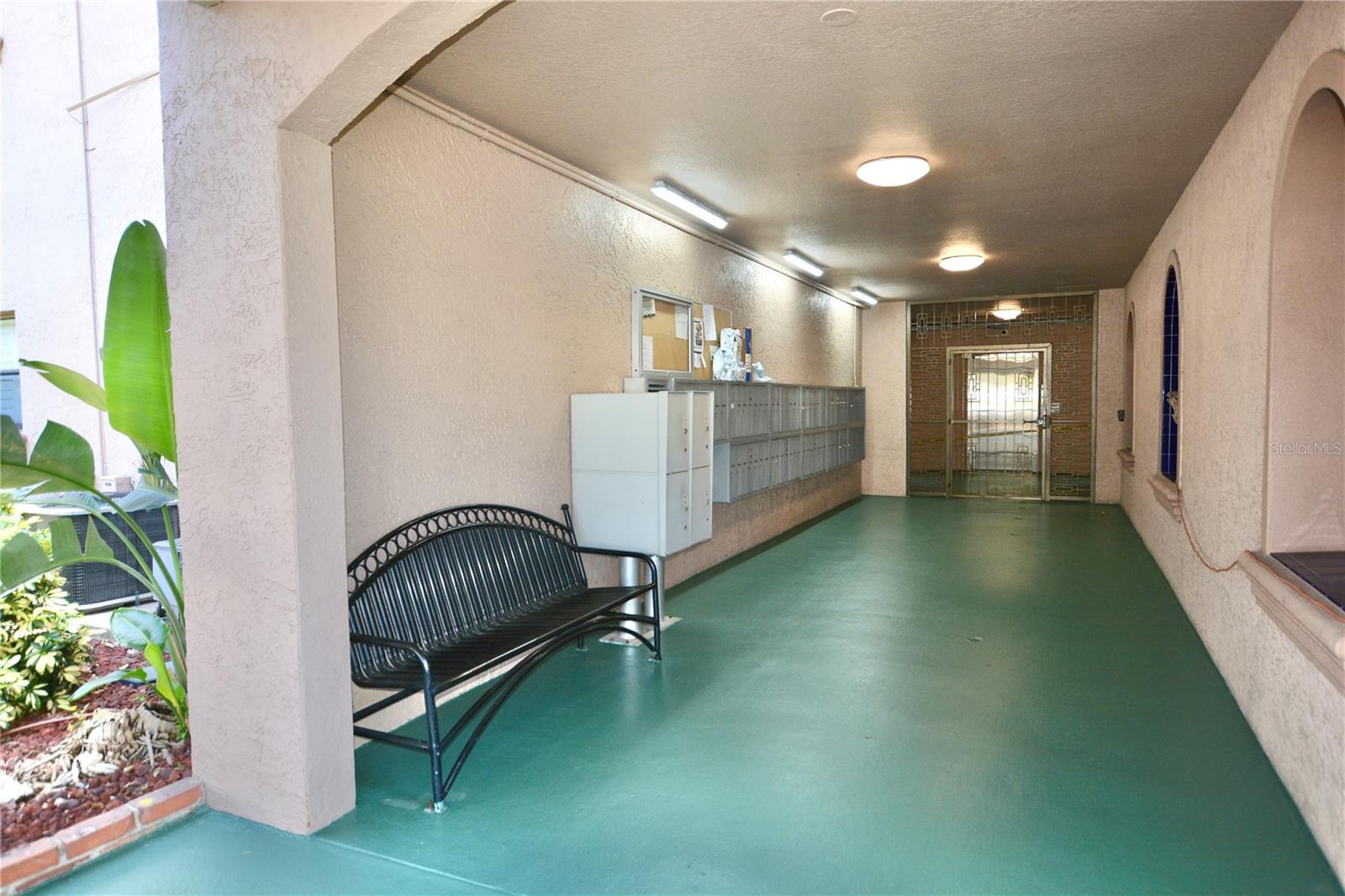 GOLFVIEW II CONDO - Residential Lease
