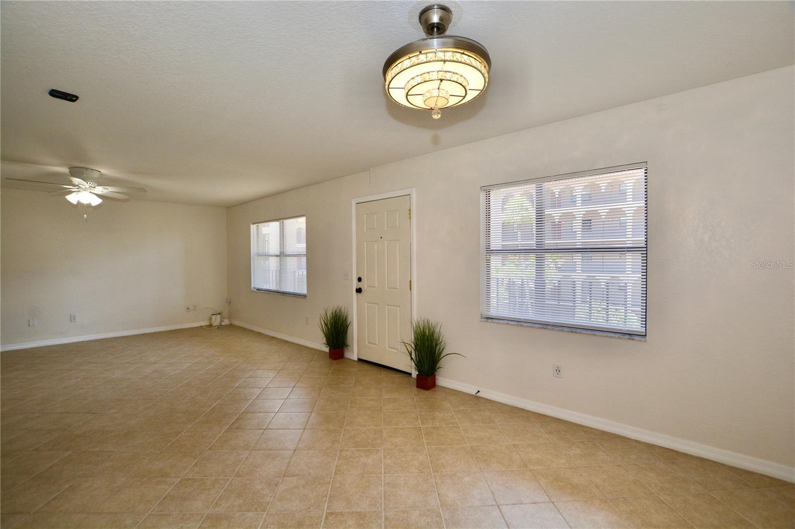GOLFVIEW II CONDO - Residential Lease