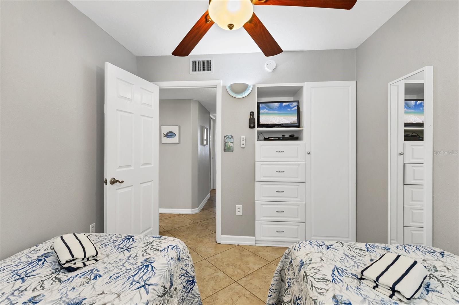 LONGBOAT KEY CASA DEL MAR - Residential