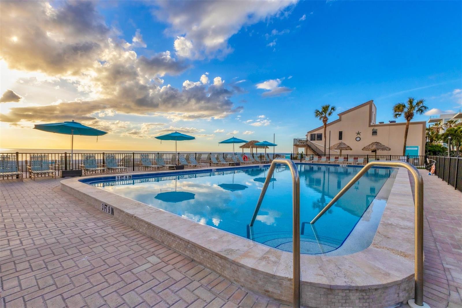 LONGBOAT KEY CASA DEL MAR - Residential