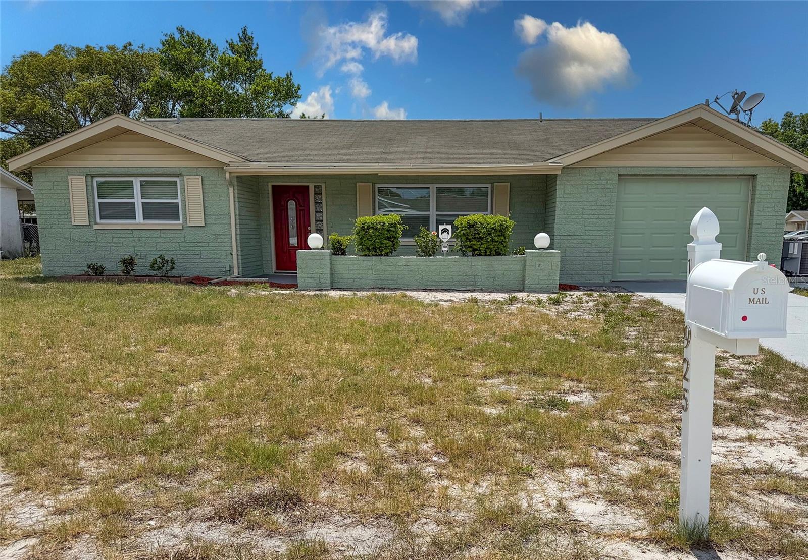 HOLIDAY HILL ESTATES - Residential