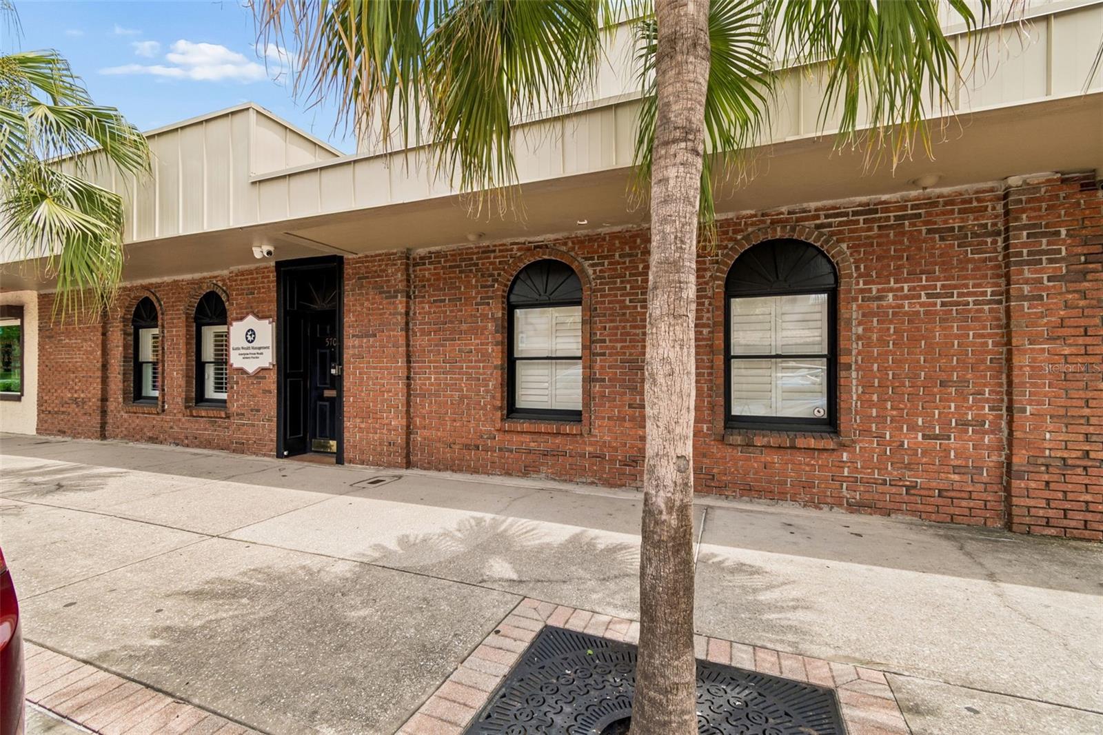 AVERY & SIMMS SUB - Commercial Sale
