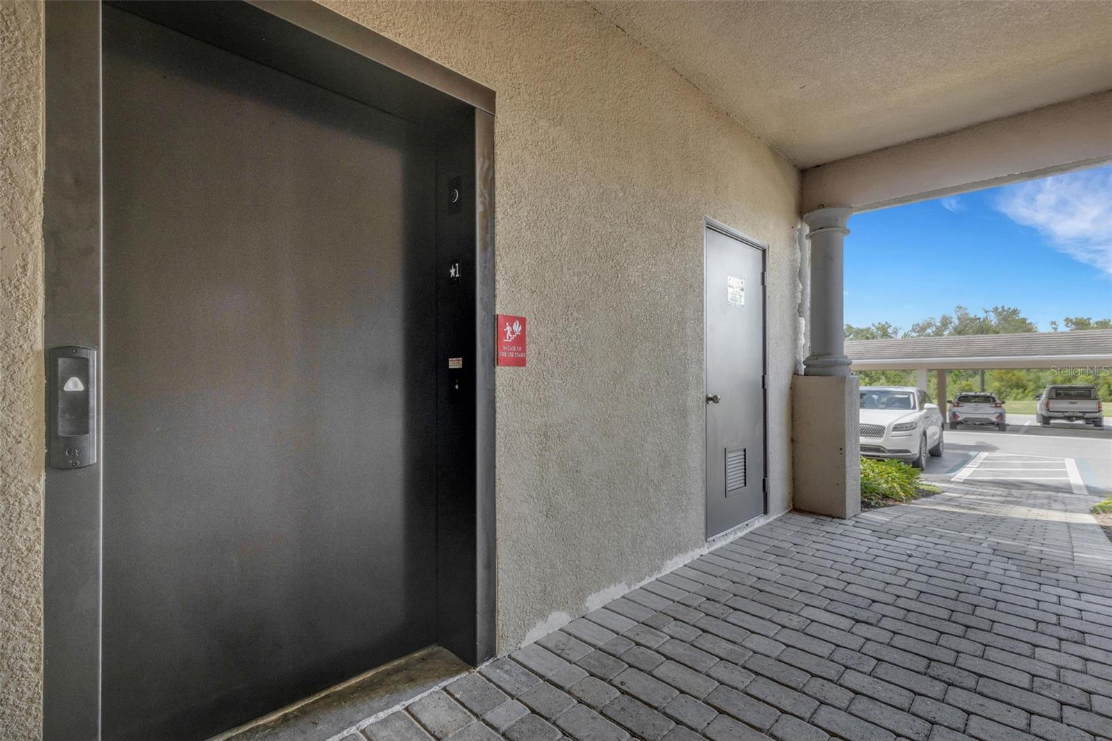TERRACE IV AT LAKEWOOD NATIONAL PH I - Residential