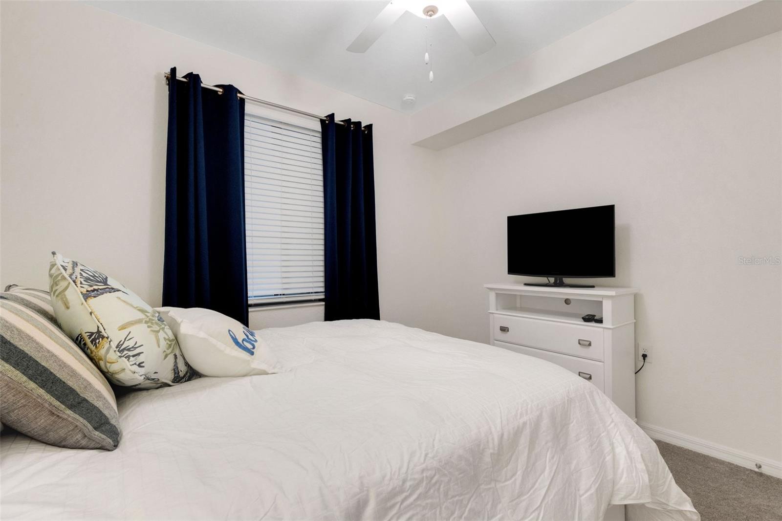 TERRACE IV AT LAKEWOOD NATIONAL PH I - Residential